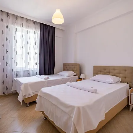 Assos Apart: Havuzlu Sitede Tamami Sizin 2 Oda 1 Salon Daire * Belek