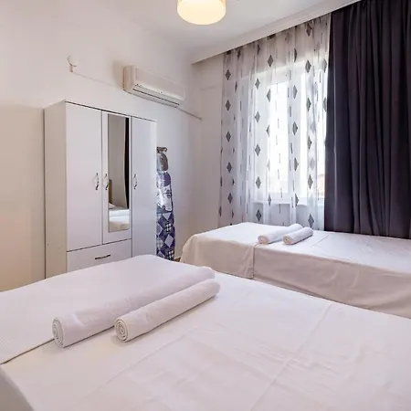 Assos Apart: Havuzlu Sitede Tamami Sizin 2 Oda 1 Salon Daire Belek