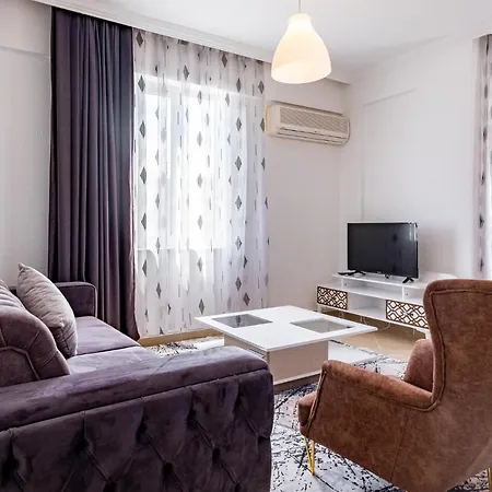 Assos Apart: Havuzlu Sitede Tamami Sizin 2 Oda 1 Salon Daire *